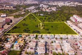 Land for construction of a development in Tavira