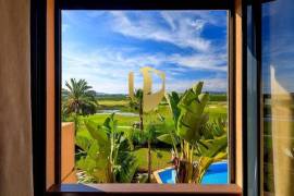 Villa T4 in Luxury Resort with Golf in Alcantarilha, Silves