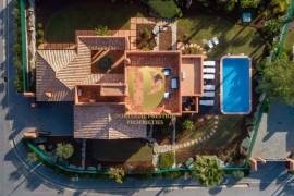 Villa T4 in luxury Resort with Golf in Alcantarilha, Silves