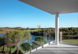 Luxurious 3 bedroom apartment, duplex, with wonderful terrace, at Monte Rei Golf & Country Club.