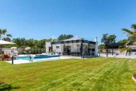 ISTRIA, ŠIŠAN - Villa moderna con piscina