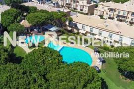 Albufeira - 2 bedroom apartment for sale 300 m from the beach