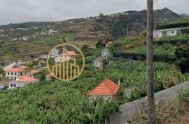 House to Recover on a plot of 790m2 - Cabouco, Ribeira Brava
