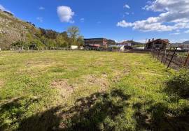 Unique opportunity to acquire a plot of land in the Sámano-Helguera neighborhood!
