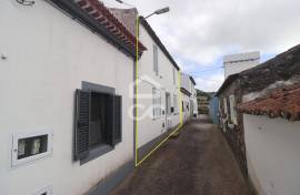 House with 3+1 Bedrooms - Água D'Alto - Vila Franca do Campo