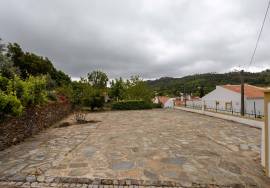 An historically important property on Castelo de Vide periphery