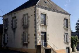 Town House in Good Order with More Potential