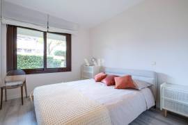 3 bedroom apartment for sale in Vilamoura with direct access to the pool