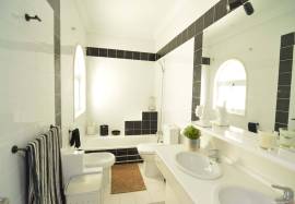 Newly renovated villa in Torrevieja