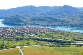 Замечательная недвижимость с 5 спальнями рядом с озером Цонево и в 75 км. в город Варна