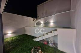 House with 2+1 bedroom mezzanine with garden for sale in Águas Santas in the Corim area