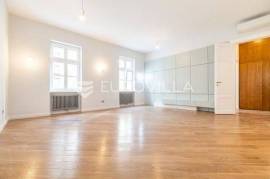 Zagreb, Donji Grad, Gundulićeva, luxurious two bedroom apartment 110 m2