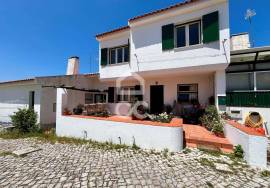 House 3 Bedrooms, Caldas da Rainha