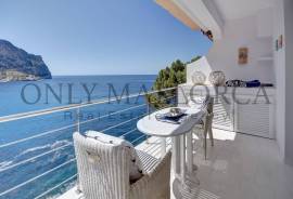 CALA LLAMP FRONTLINE APARTMENT FOR SALE