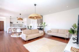 brand new 3 bedroom single storey house, 2.5 km from Altura beach, Tavira, Algarve