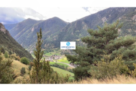 Magnificent plot of 3,677 m2 to build Borda of 450 m2 in precarious area in the area of Ordino - Arans (Andorra)