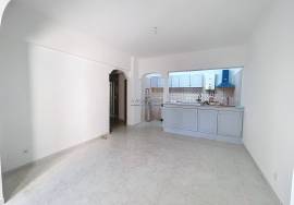 2 bedroom apartment in Amora -Seixal