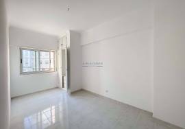 2 bedroom apartment in Amora -Seixal