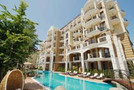 Beautiful 1 BED apartment in top class H...