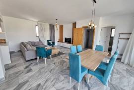 Beautiful 3 Bedroom Apartment - Universal, Paphos