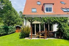 Fantastic house with garden & a lot of space