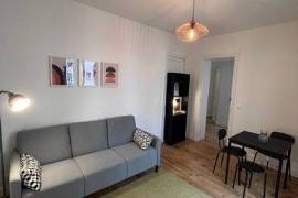 Nice, great apartment in the heart of town (Clichy)