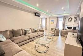 Lovely 4 bedroom house in South District, Gibraltar