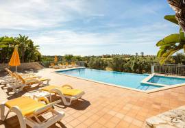 1+1 bedroom apartment overlooking the golf course of Vale da Pinta - Algarve