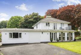 Luxury 5 Bed Detached Home For Sale in Paignton, Devon