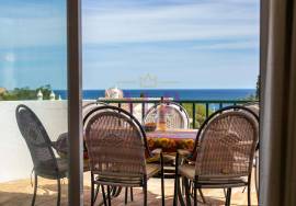 Spacious 3-Bedroom Villa With Ocean Views For Sale In Luz