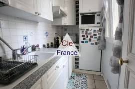 Paris Apartment Near to Place Gambetta