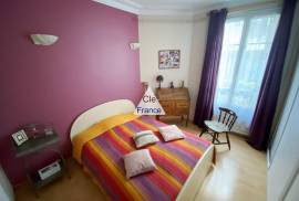 Paris Apartment Near to Place Gambetta