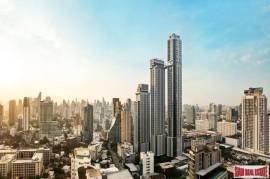 High Tech New Modern 3 Bed Penthouse Condo in a Park Setting with the Best Facilities at the Heart of Thong Lor, Bangkok - Last Remaining Unit!