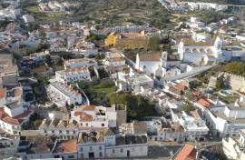 Tavira, Beautiful 3 bedroom townhouse in the historic centre
