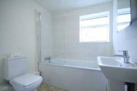 5 bed terraced house to rent St Pancras Way, Camden NW1