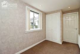 3 bedroom, Semi-detached bungalow for sale