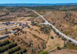 House in Ruin of 312m2, on Urban Land of 1283m2 - Vaqueiros, Alcoutim