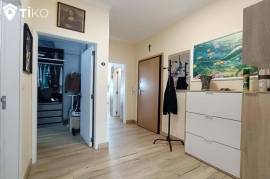 Refurbished 2 bedroom apartment overlooking Sintra