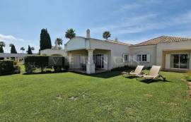 Algarve Carvoeiro for sale semi-detached house with 2 bedrooms located in the Spa Resort 5* Vale de Oliveiras