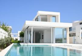 Modern 4 Bedroom Villa - Coral Bay, Peyia, Paphos