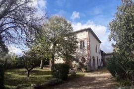 HOUSE FOR SALE 30 MINUTES FROM TOULOUSE AND 1.5 HOURS FROM SPAIN.