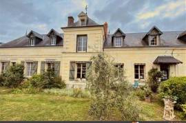 5 Bed House for sale in Montoire-sur-le-Loir