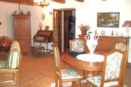 €336800 - Detached Stone Property With A Beautiful Garden