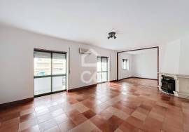 5 bedroom duplex apartment Caldas da Rainha