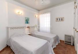 Tavira City centre. Gorgeous 5-bedroom villa with bundles of character