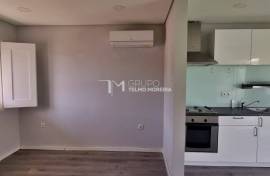 House 2 Bedrooms in Ovar