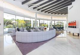5+1 Bedroom Villa for sale in Vilamoura, luxury with panoramic golf views