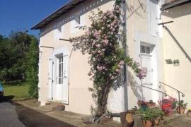 €91350 - Attractive 2 Bedroom Country House With Lovely Outside Space And Views.