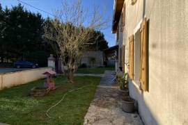 €319150 - Quiet House With Outbuildings And Large Lot