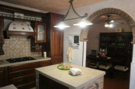 Excellent 3 Bed House For Sale in Lombardy